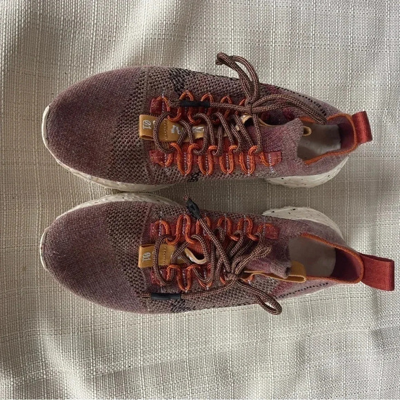 Nike Shoes - Sz. 6.5M / 8.5W - Picture 6 of 6